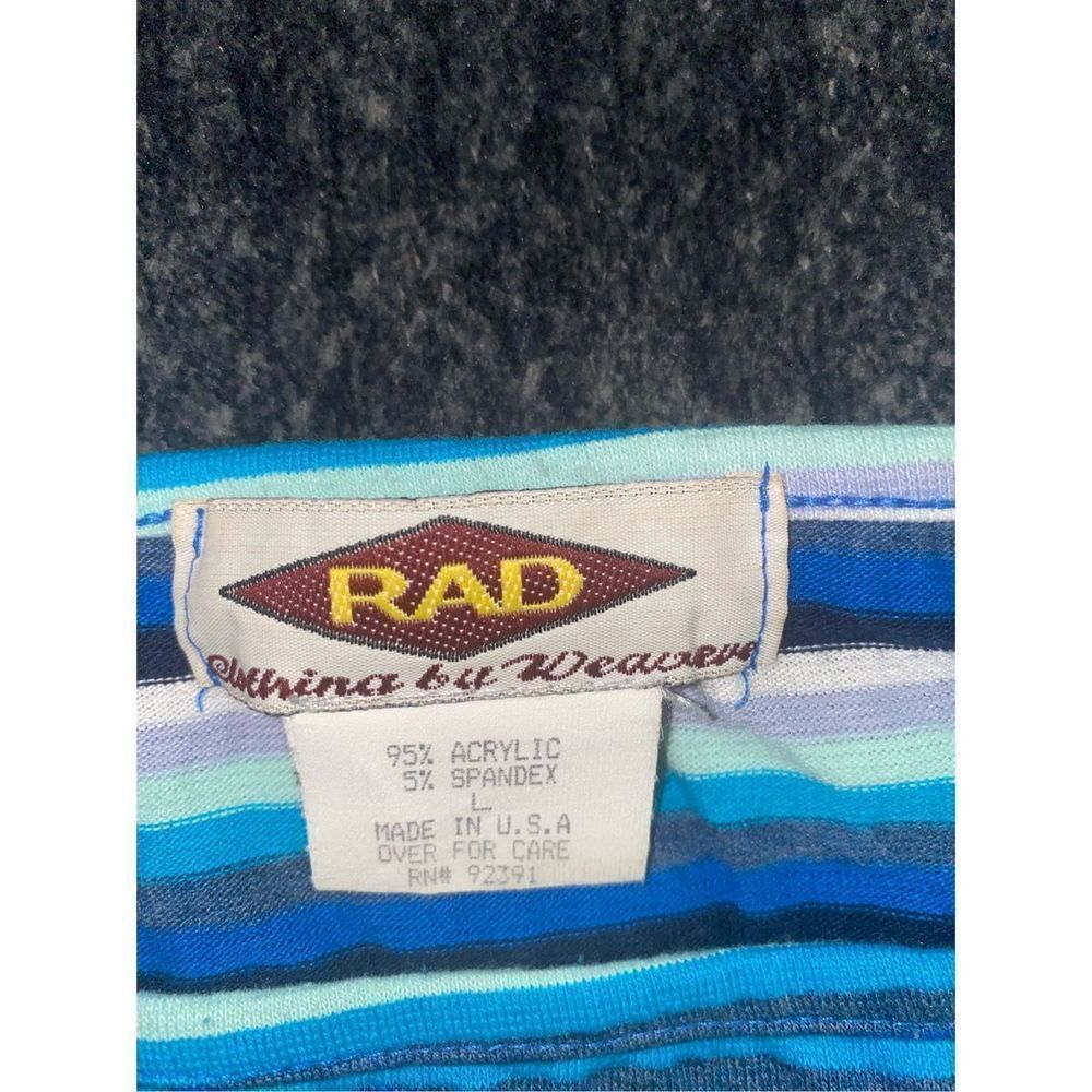 VINTAGE RAD Blue Striped Cropped Tank Top - Picture 3 of 3